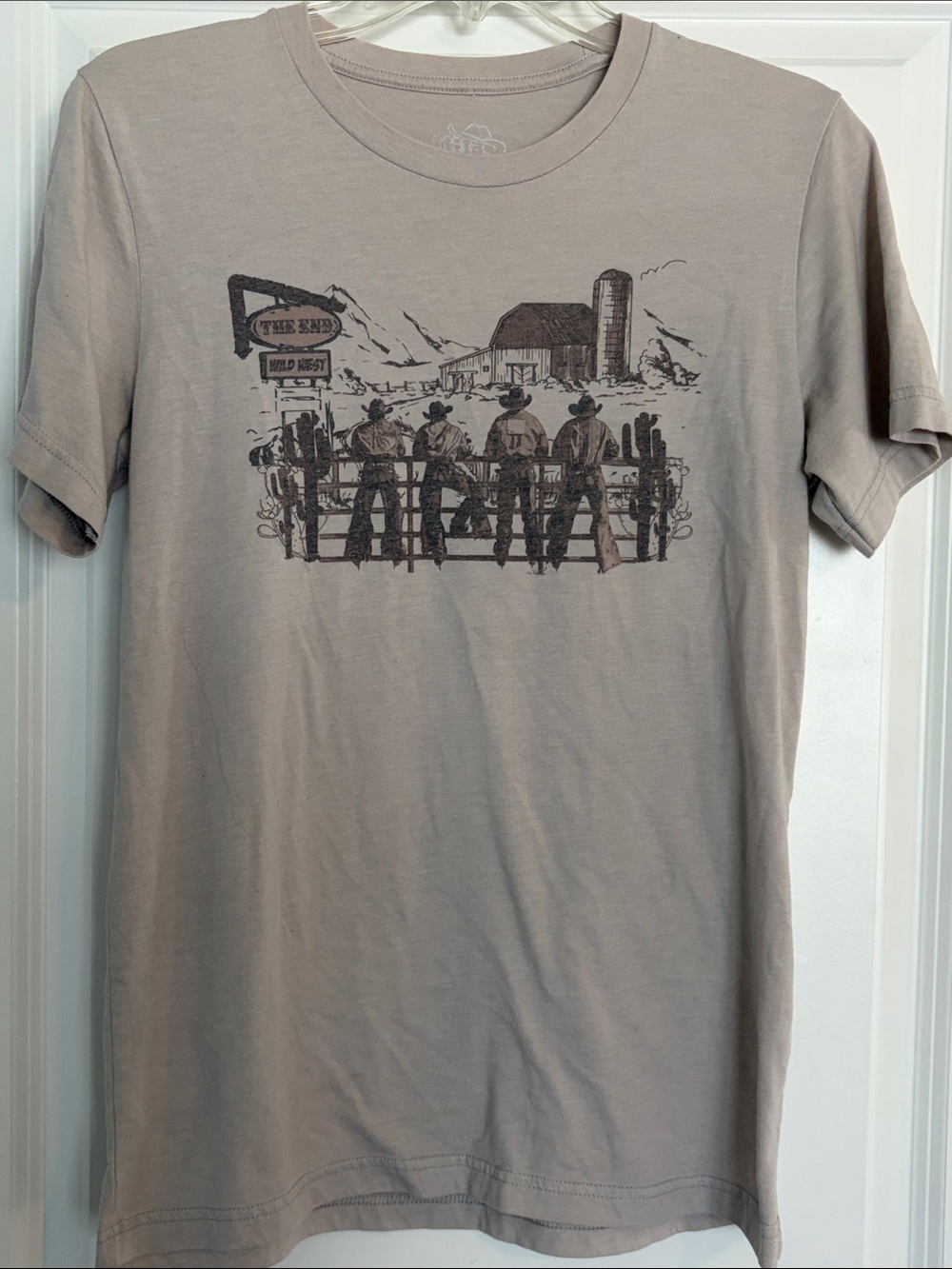 Western Graphic Short Sleeve Tee - Taupe size Medium